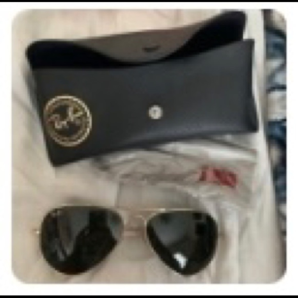Ray-ban Aviator sunnies